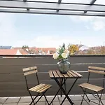 Homaris Laim Apartmanhotel