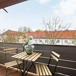 Homaris Laim Apartmanhotel 3*